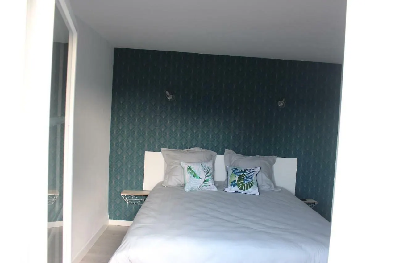 Couette-café Chateau La Loge Villematier