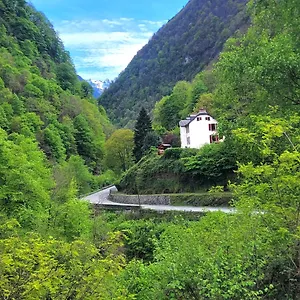 Bed and breakfast Les Ruisseaux, Cauterets